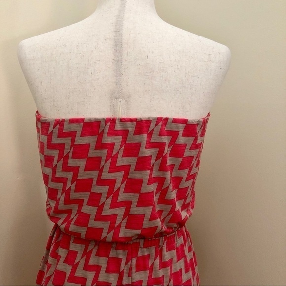 Trixxi. Strapless Maxi Dress. Pink and Tan. Small - Picture 3 of 9